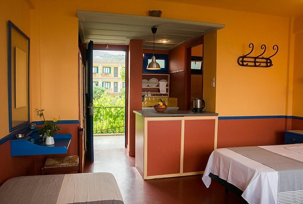 Hotel Votsala Pyrgi Thermis ภายนอก รูปภาพ